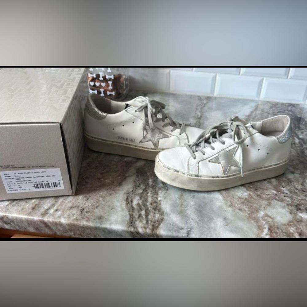 Golden Goose Sneakers